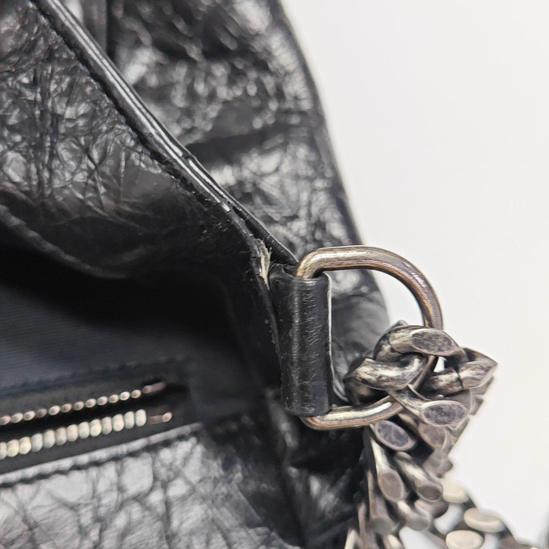 NIKI Large Chevron Calfskin Black