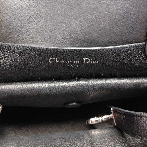 Bar Calfskin Black