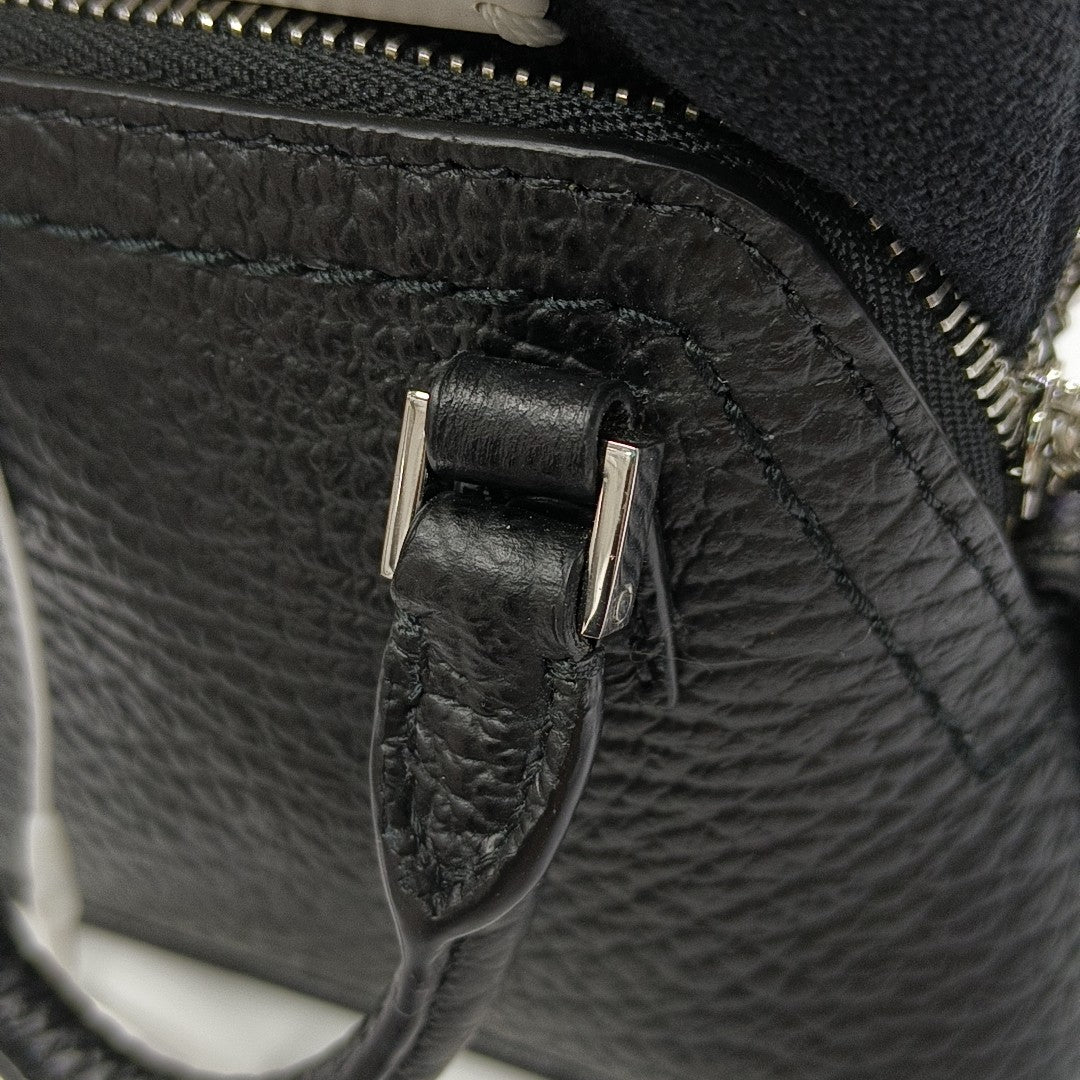 Calfskin Shoulder Bag Black