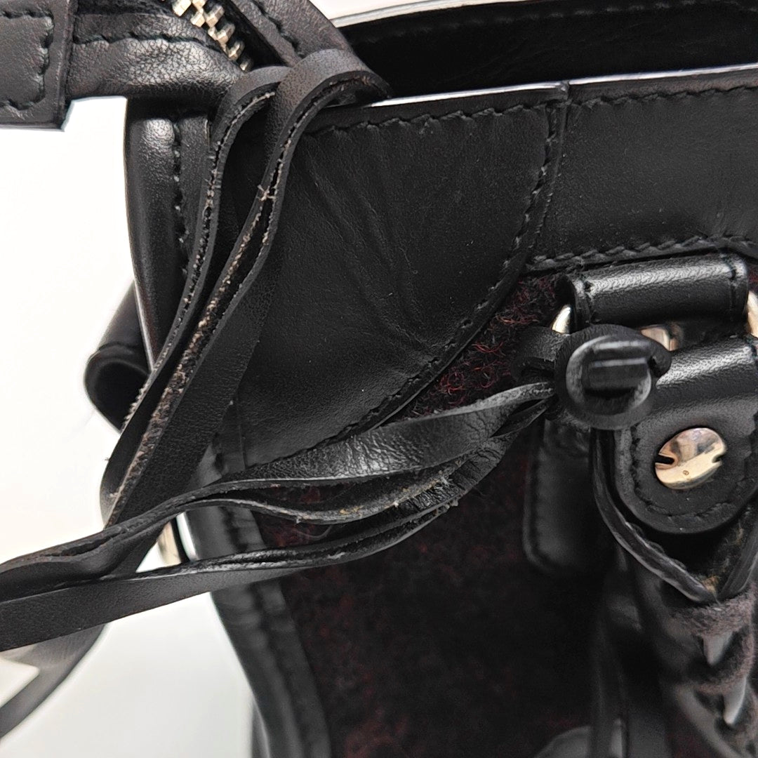 Classic City Fabric Black