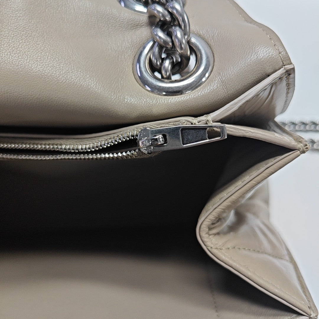 Crush Medium Quilted Calfskin Beige
