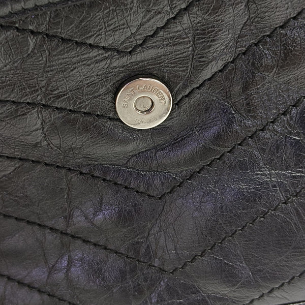 NIKI Medium Chevron Calfskin Black
