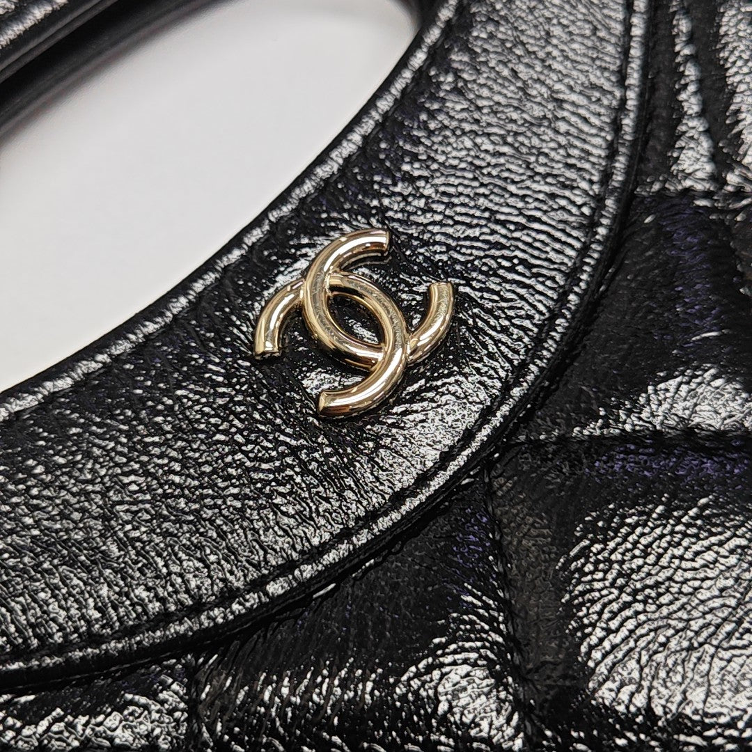 CHANEL 31 Quilted Lambskin Black