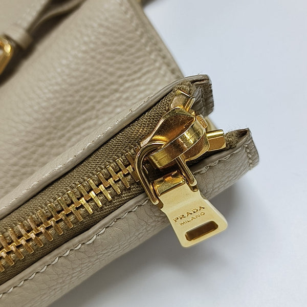 Vitello Calfskin Beige