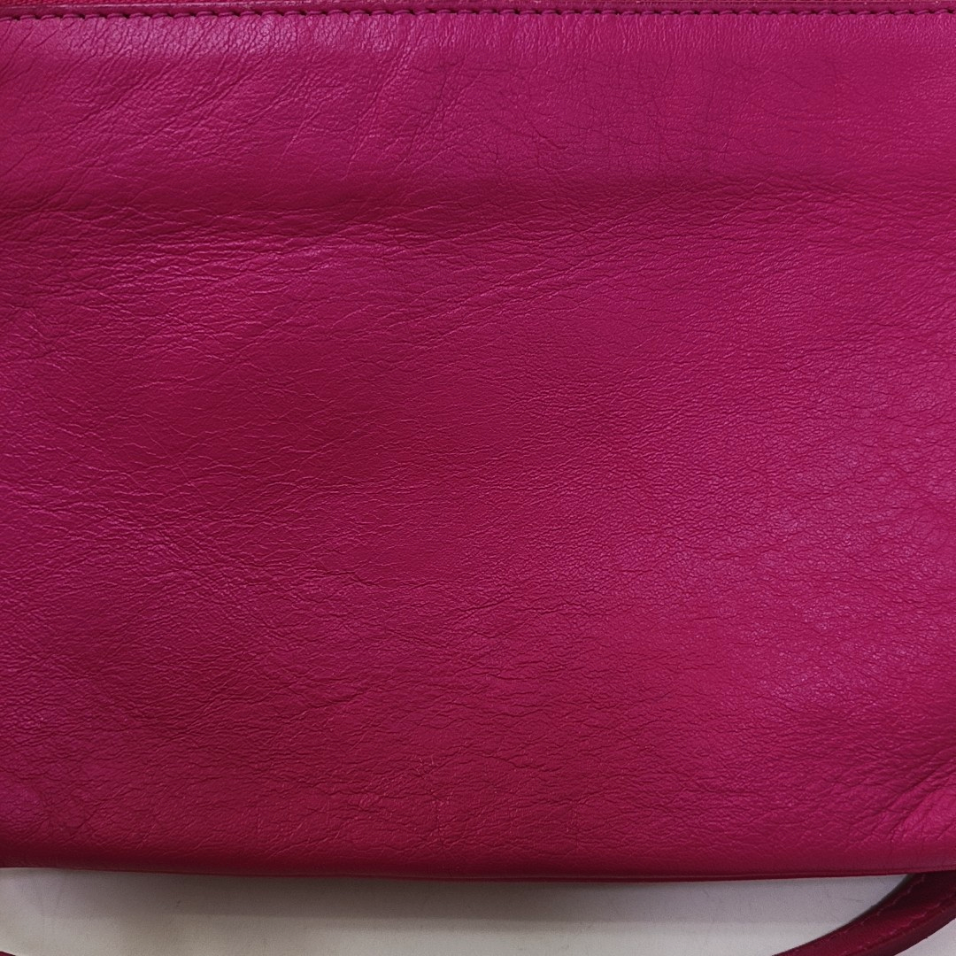 Authenticated pre-owned  TRIO Small Calfskin Pink - Crossbody Bag at Looply