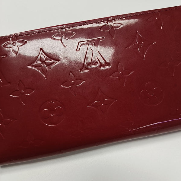 ZIPPY Patent Leather Red Wallet