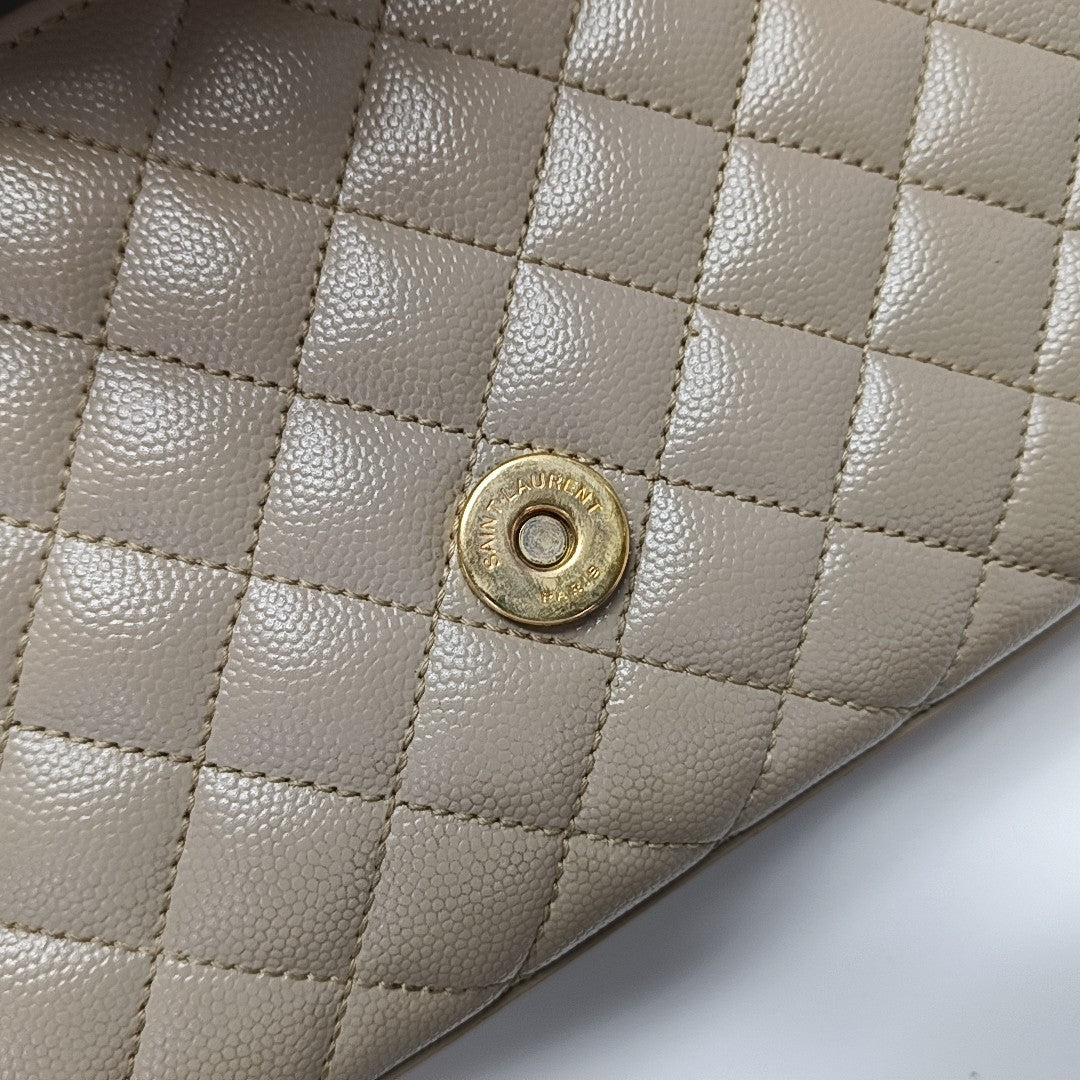 ENVELOPE Medium Quilted Calfskin Beige