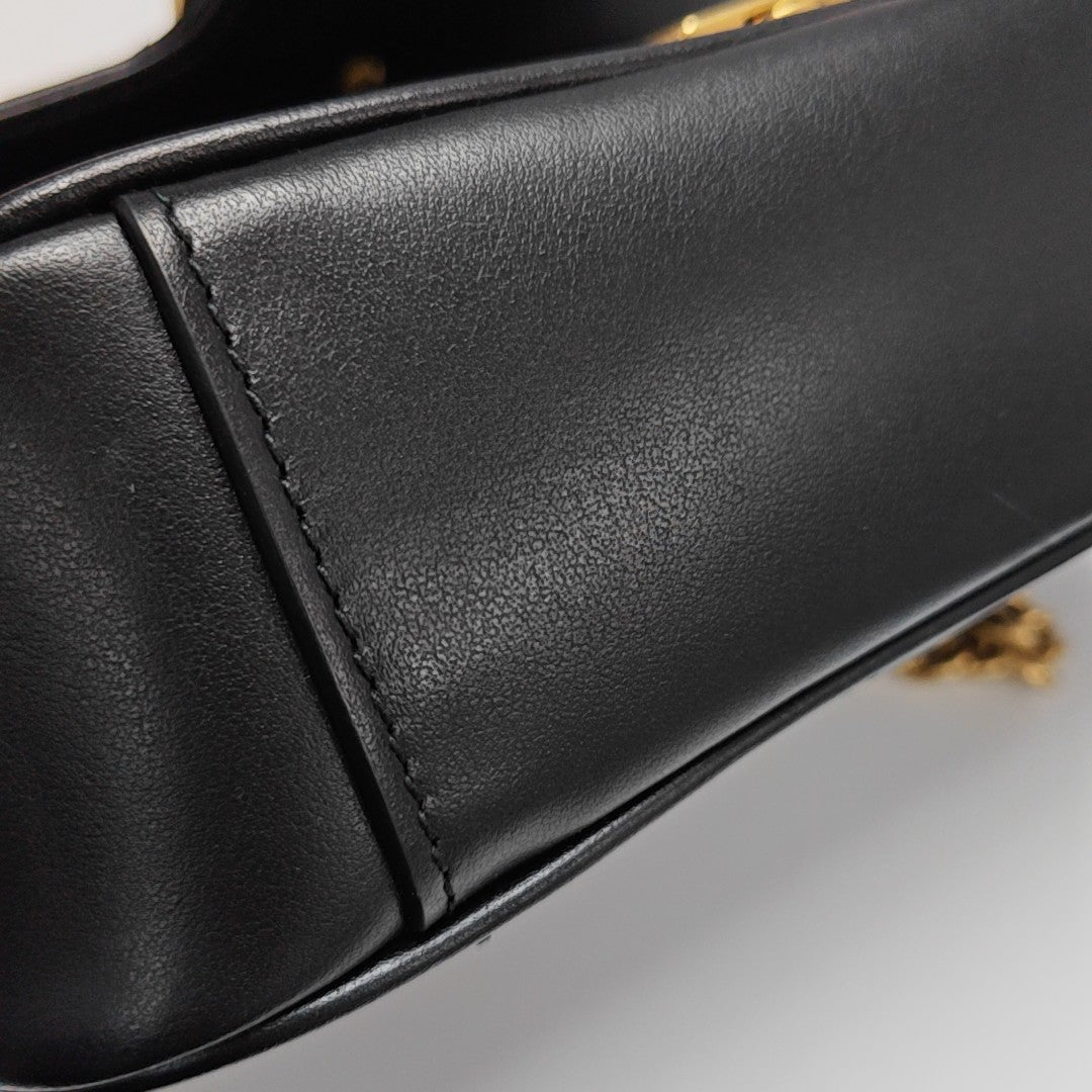 GG Marmont Small Quilted Calfskin Black