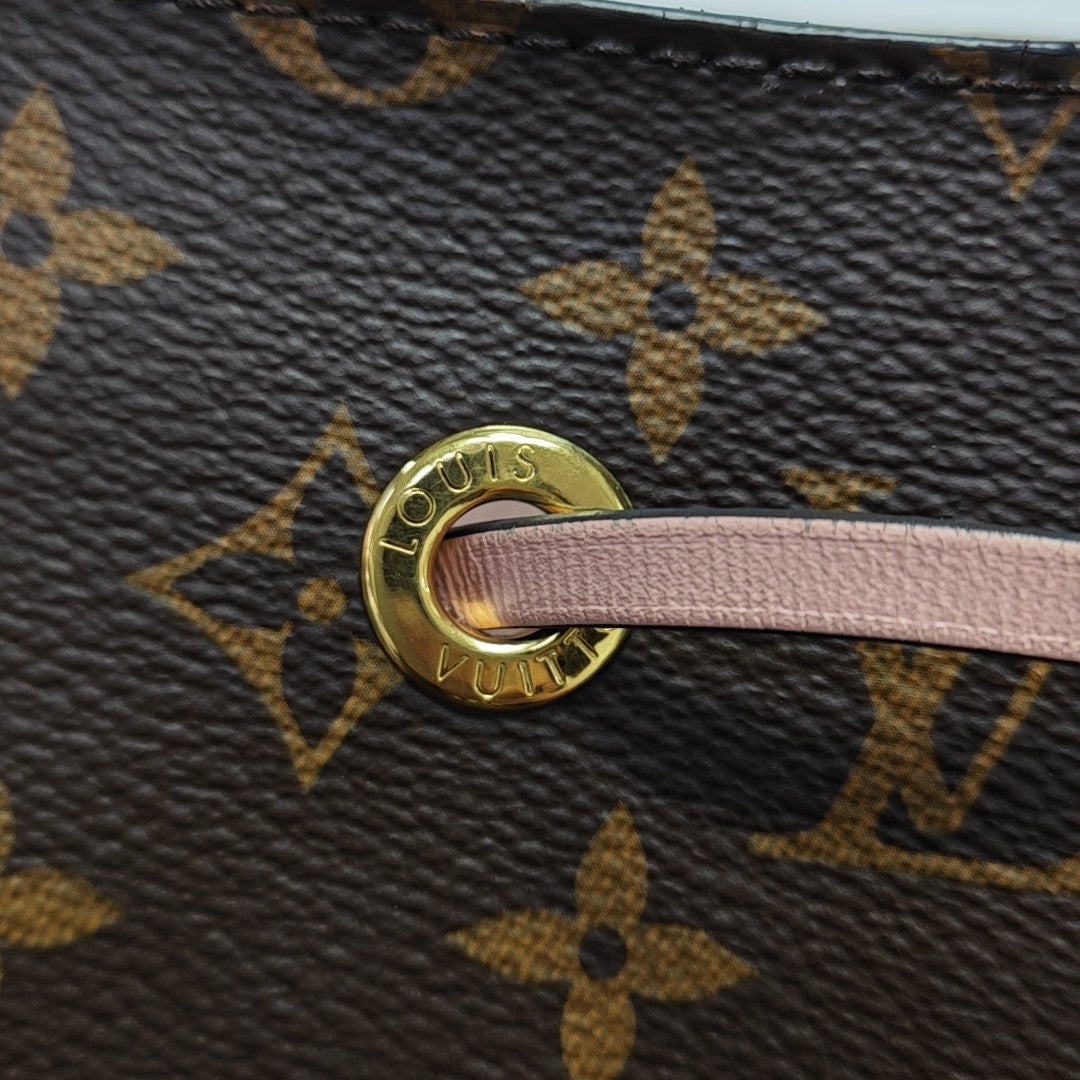 NÉONOÉ MM Monogram Coated Canvas Brown