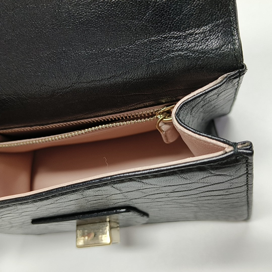 Diorama Calfskin Black
