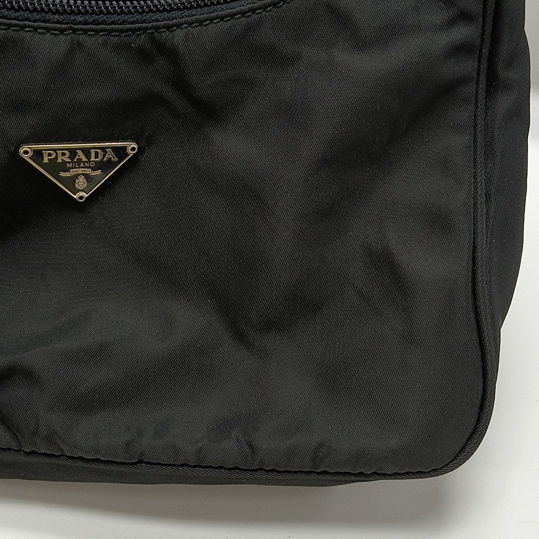 Re-Edition2000 Mini Nylon Black