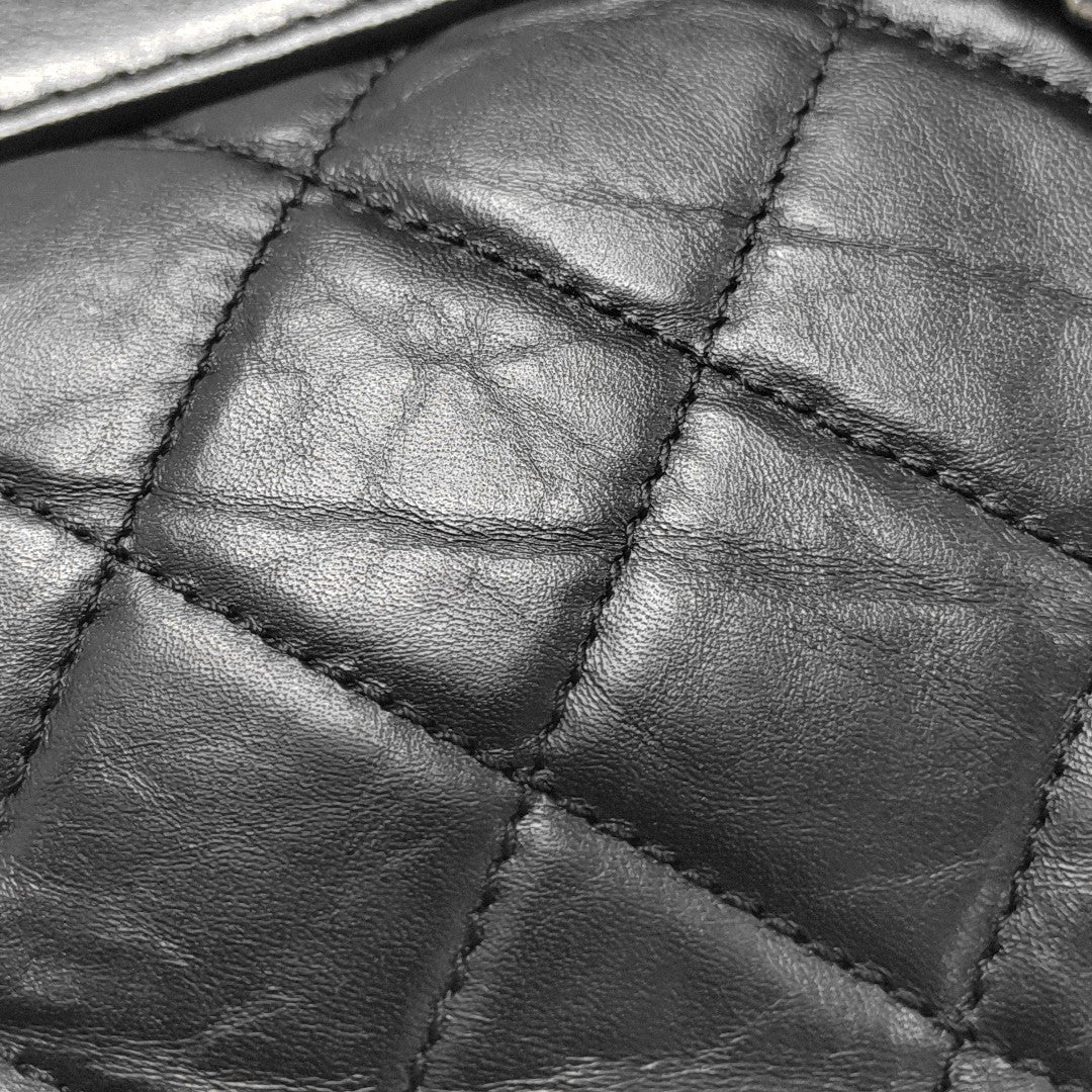 GABRIELLE Small Quilted Calfskin Black