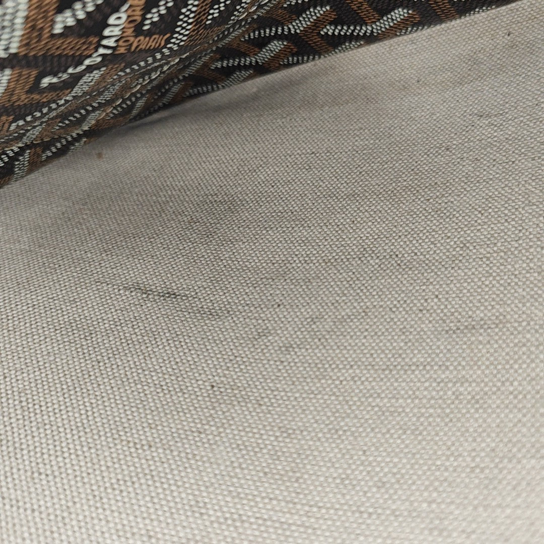 Capétien Coated Canvas Black