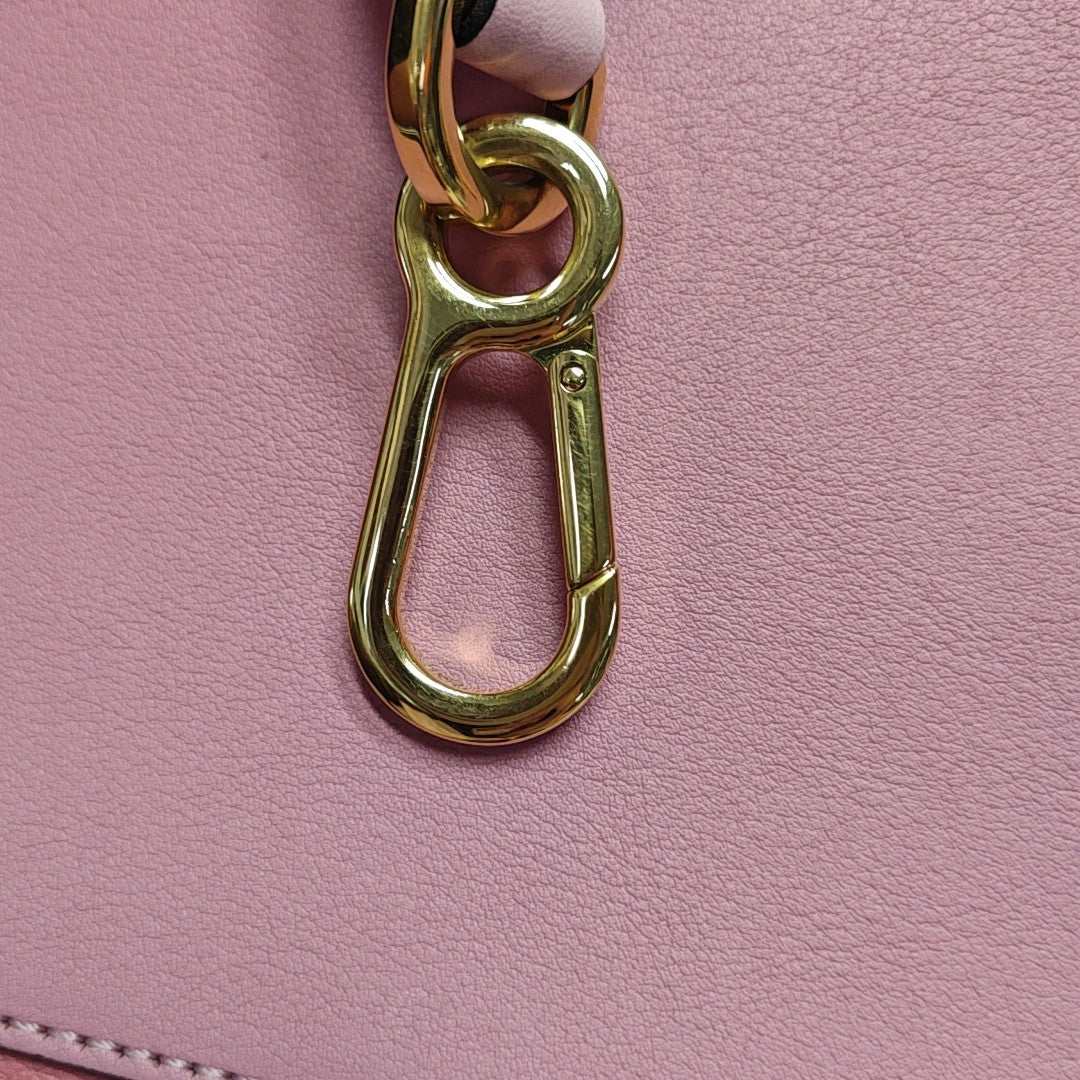 Puzzle Medium Calfskin Pink
