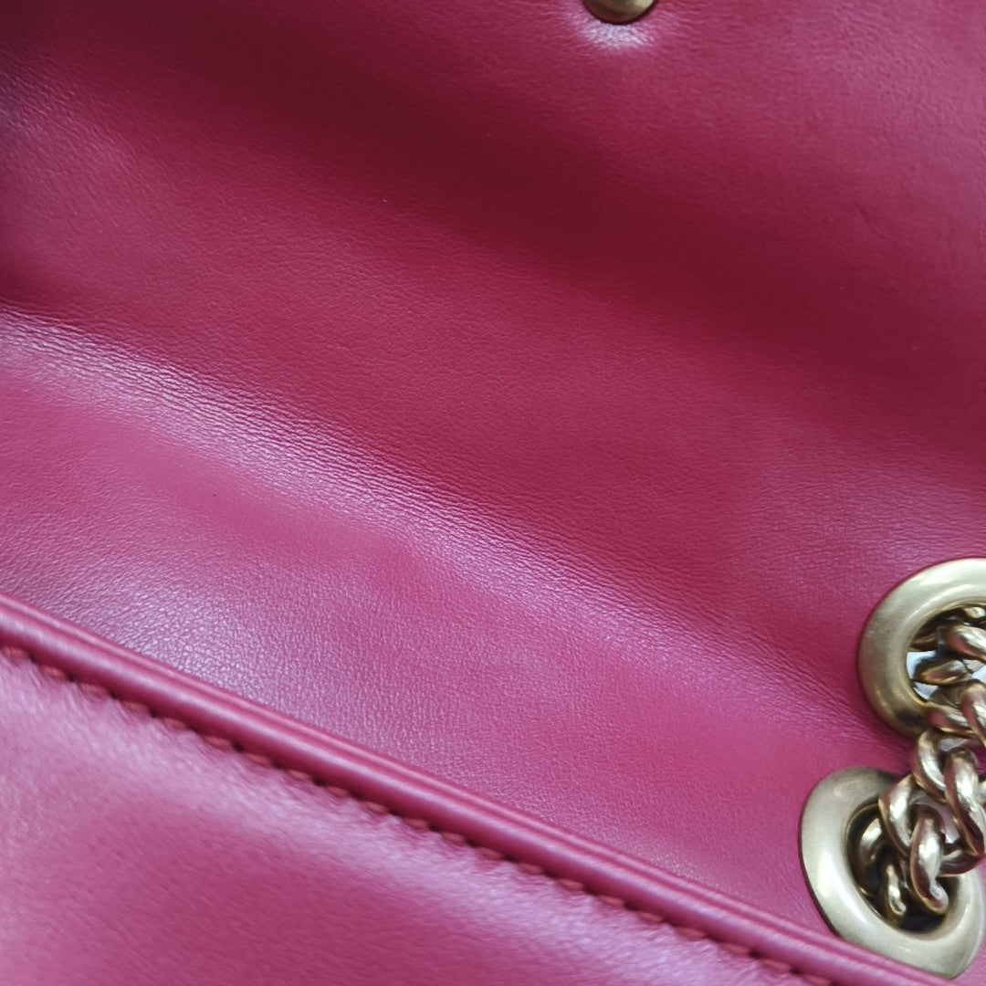 GG Marmont Small Quilted Calfskin Red