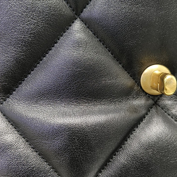 CHANEL 19 Small Quilted Lambskin Black
