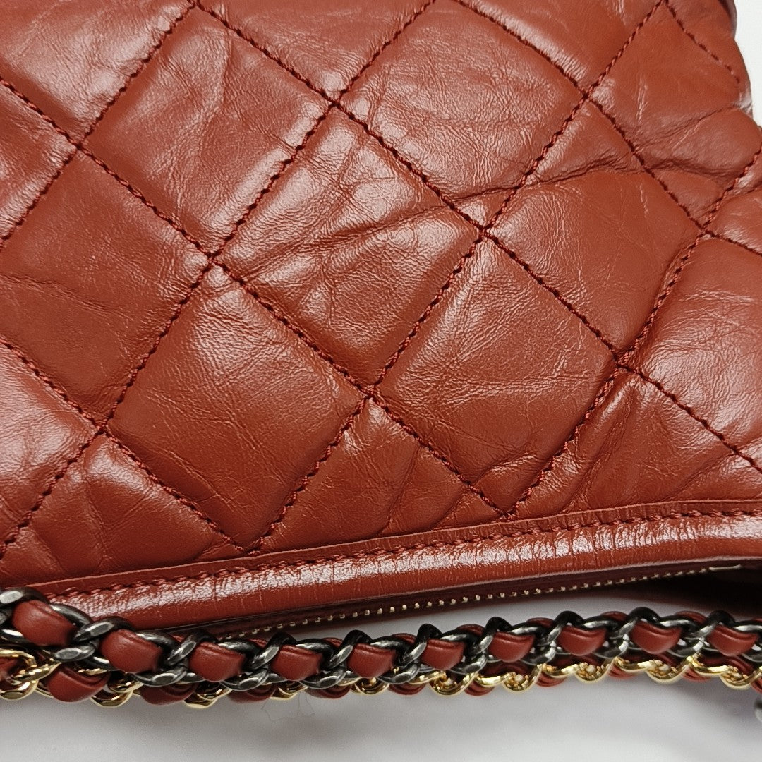 GABRIELLE Small Quilted Calfskin Red