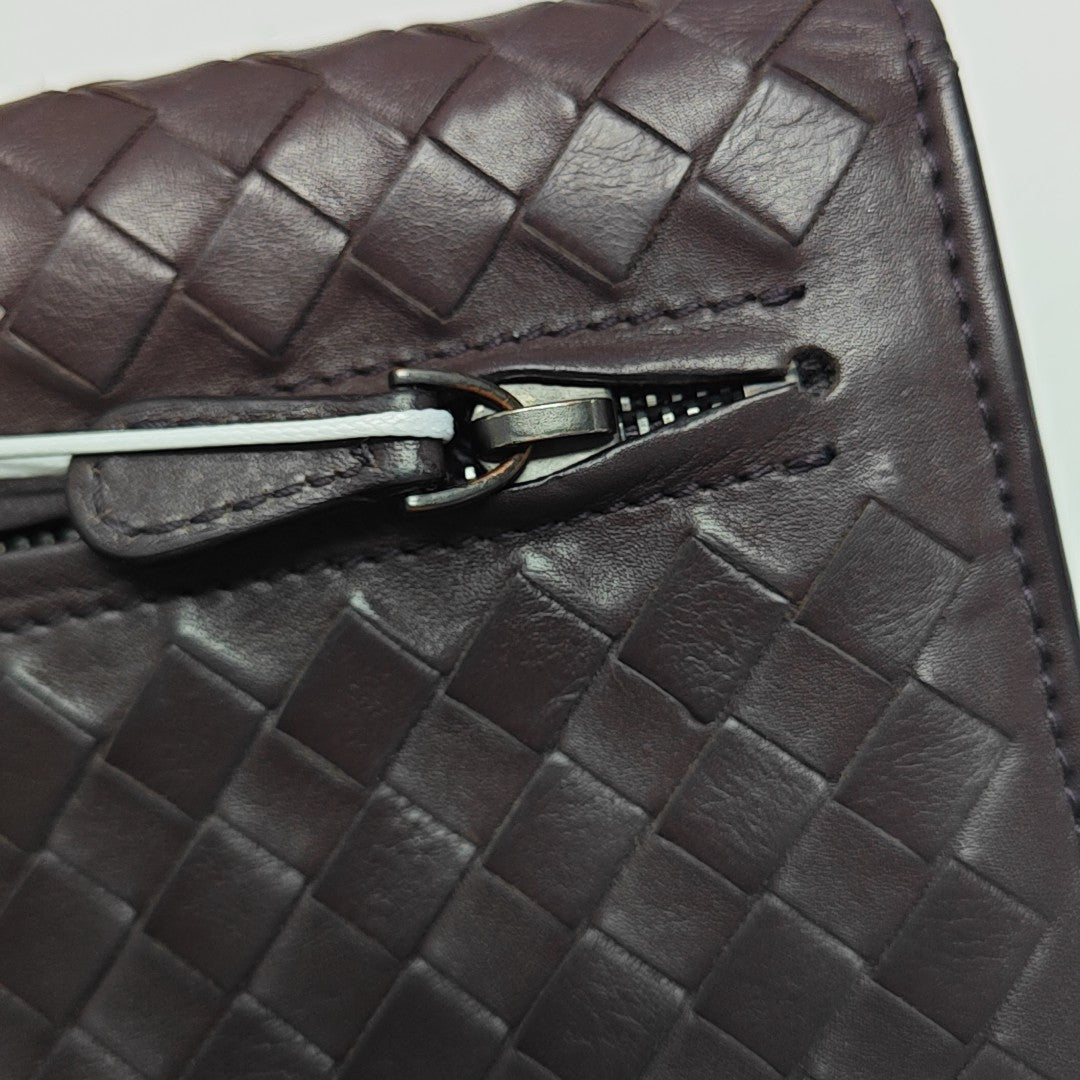 Intrecciato Calfskin Brown Wallet