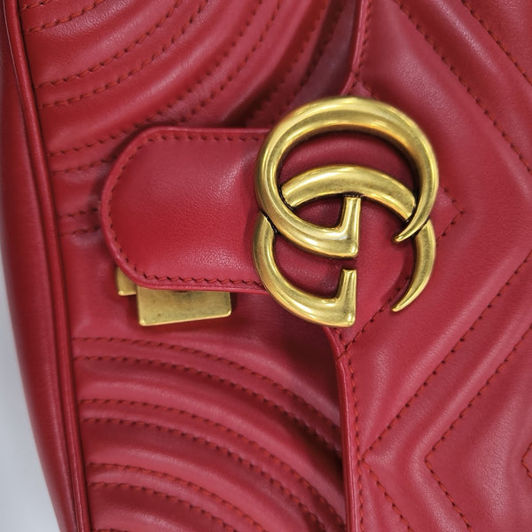 GG Marmont Small Quilted Calfskin Red