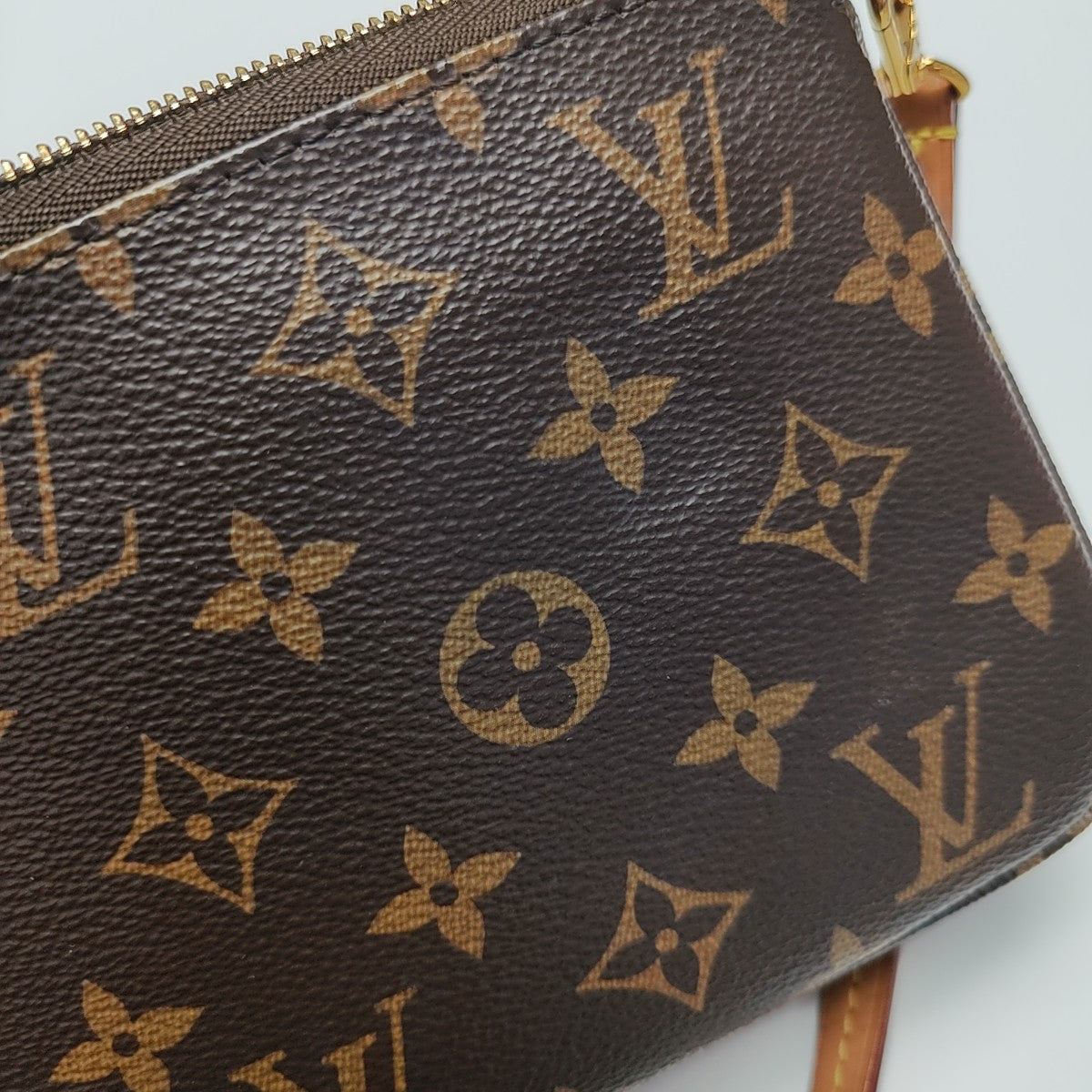 ACCESSOIRES GM Monogram Coated Canvas Brown