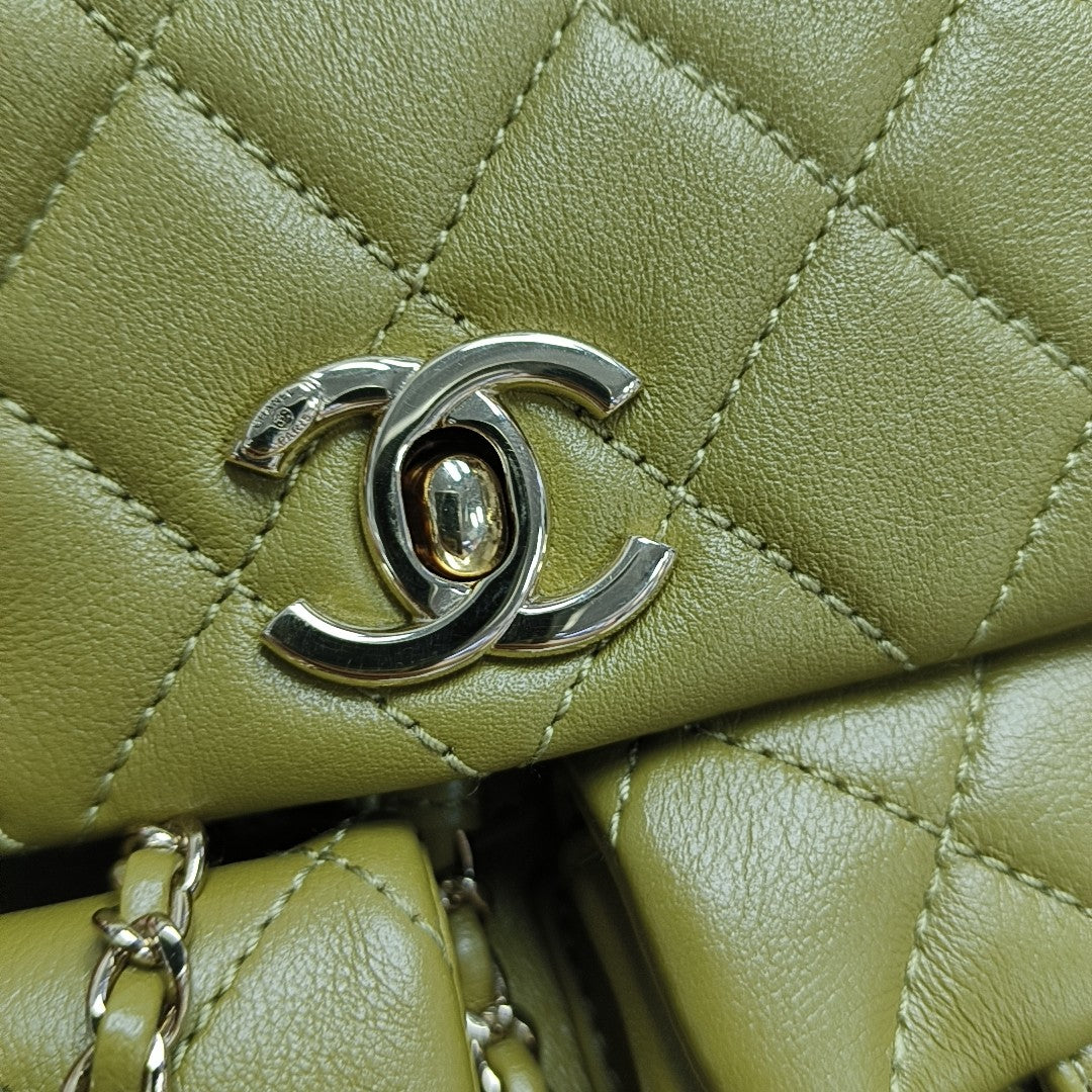 DUMA Small Quilted Calfskin Green