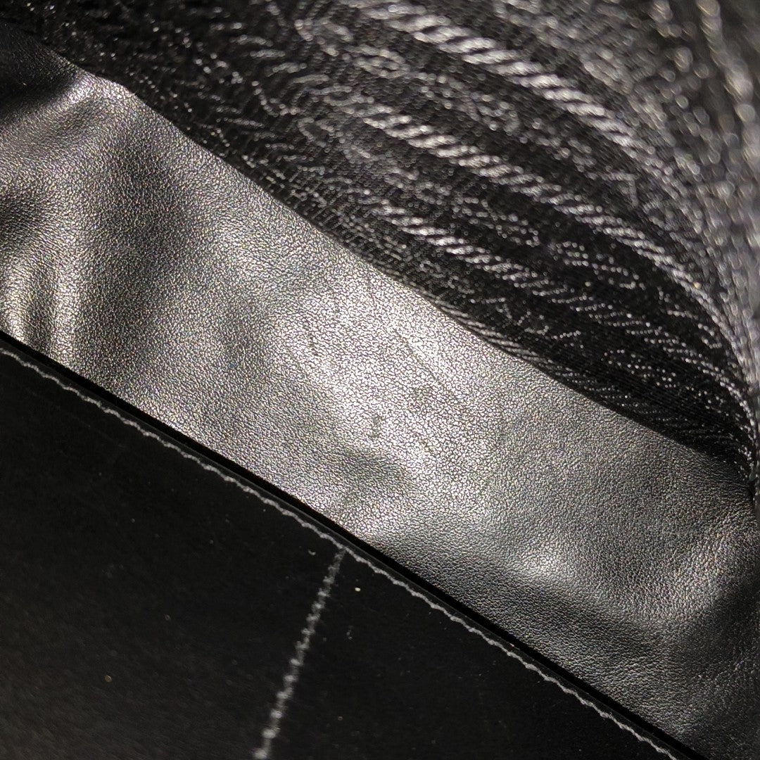 Suitcase Calfskin Black