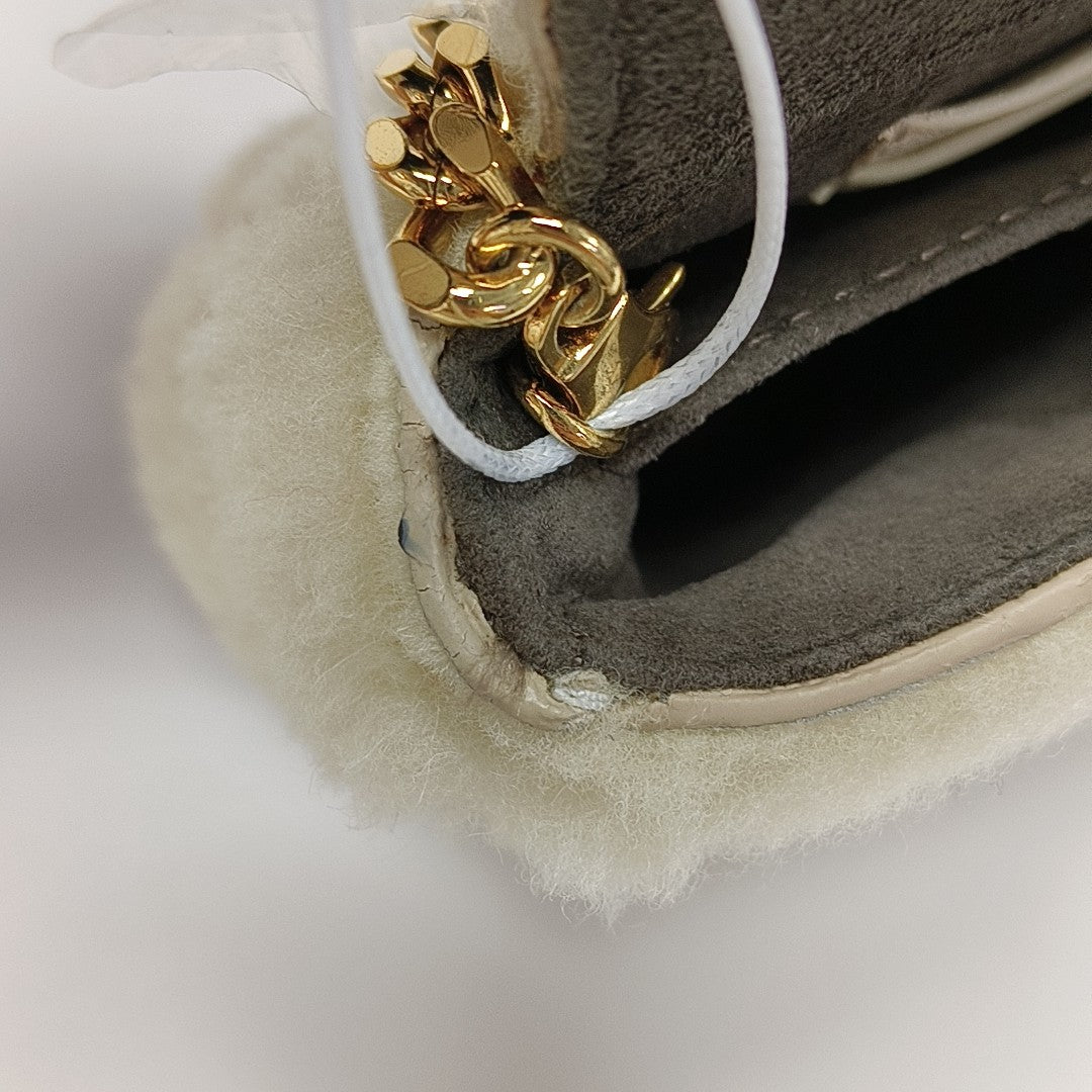 Sheepskin Shoulder Bag Beige