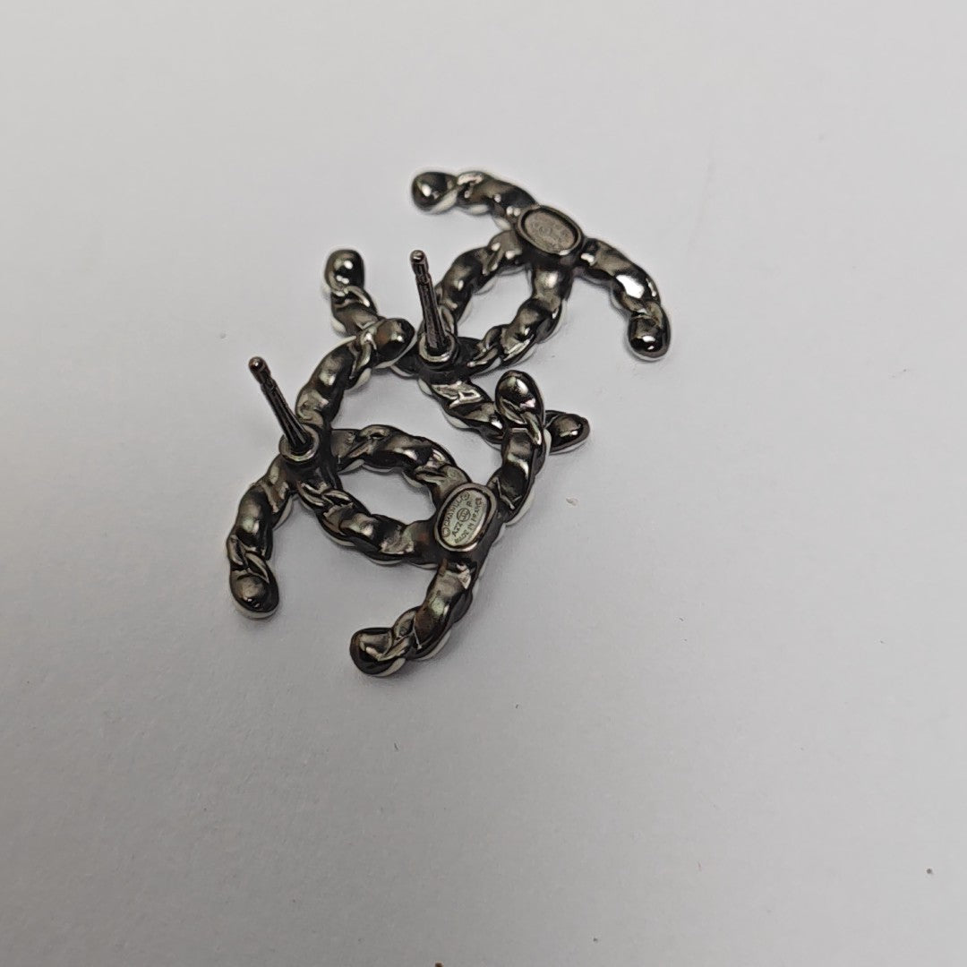 Metal Gray Stud Earrings