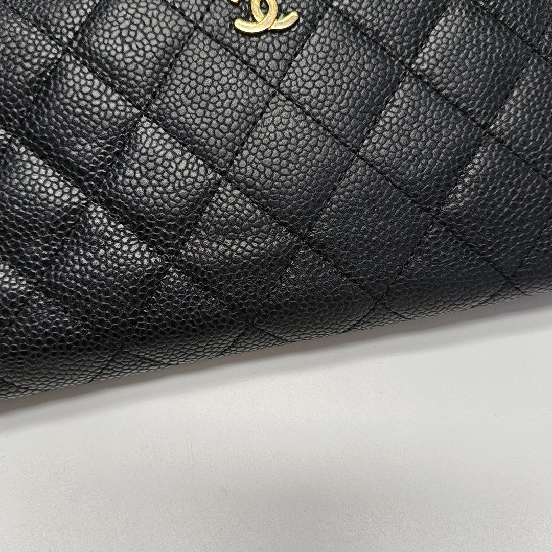 Quilted Grained Calfskin Wallet Black