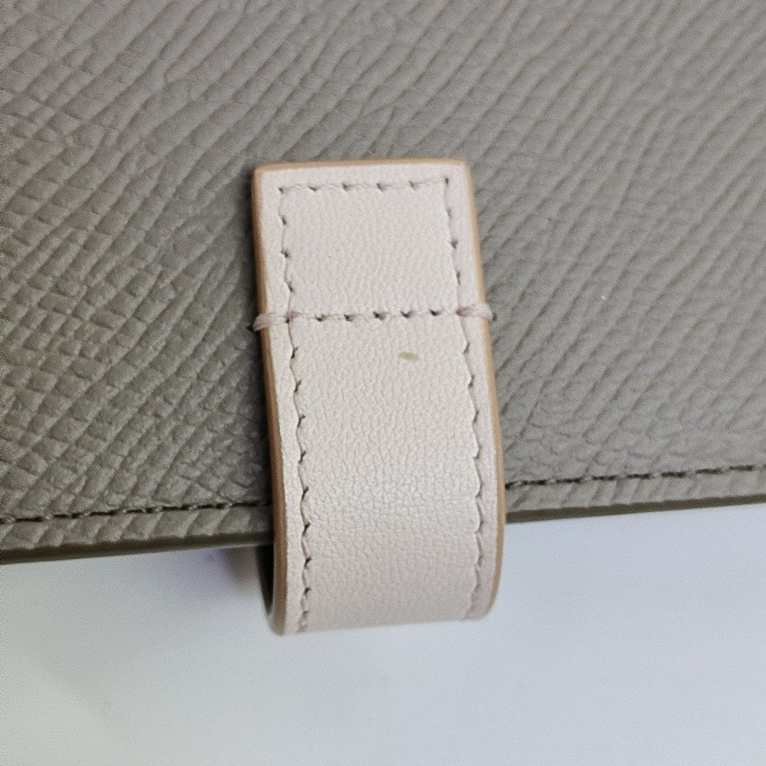 STRAP Medium Calfskin Gray