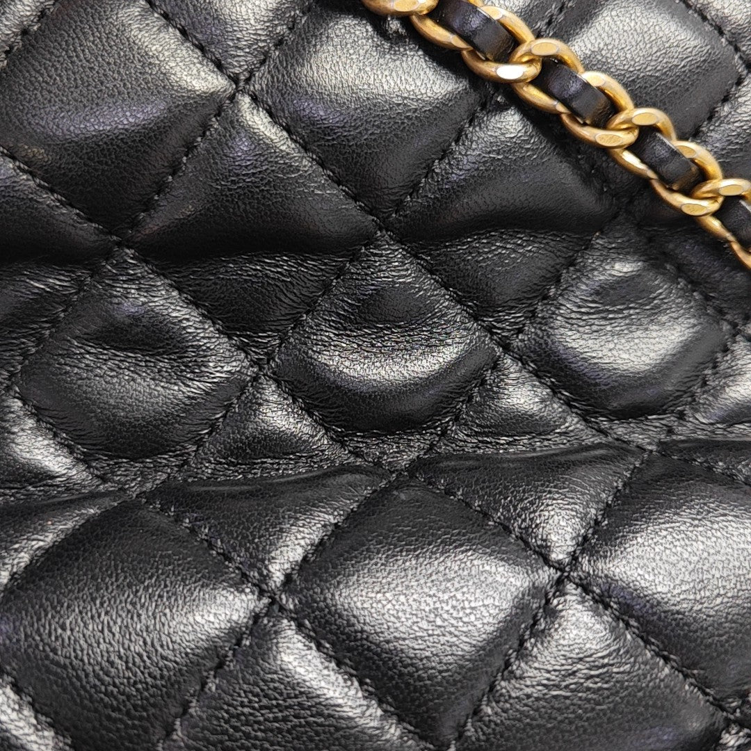 CLASSIC FLAP Mini Quilted Lambskin Black