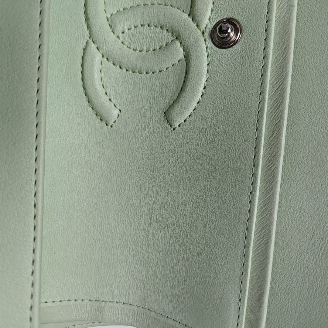 CLASSIC FLAP Small Chevron Calfskin Green