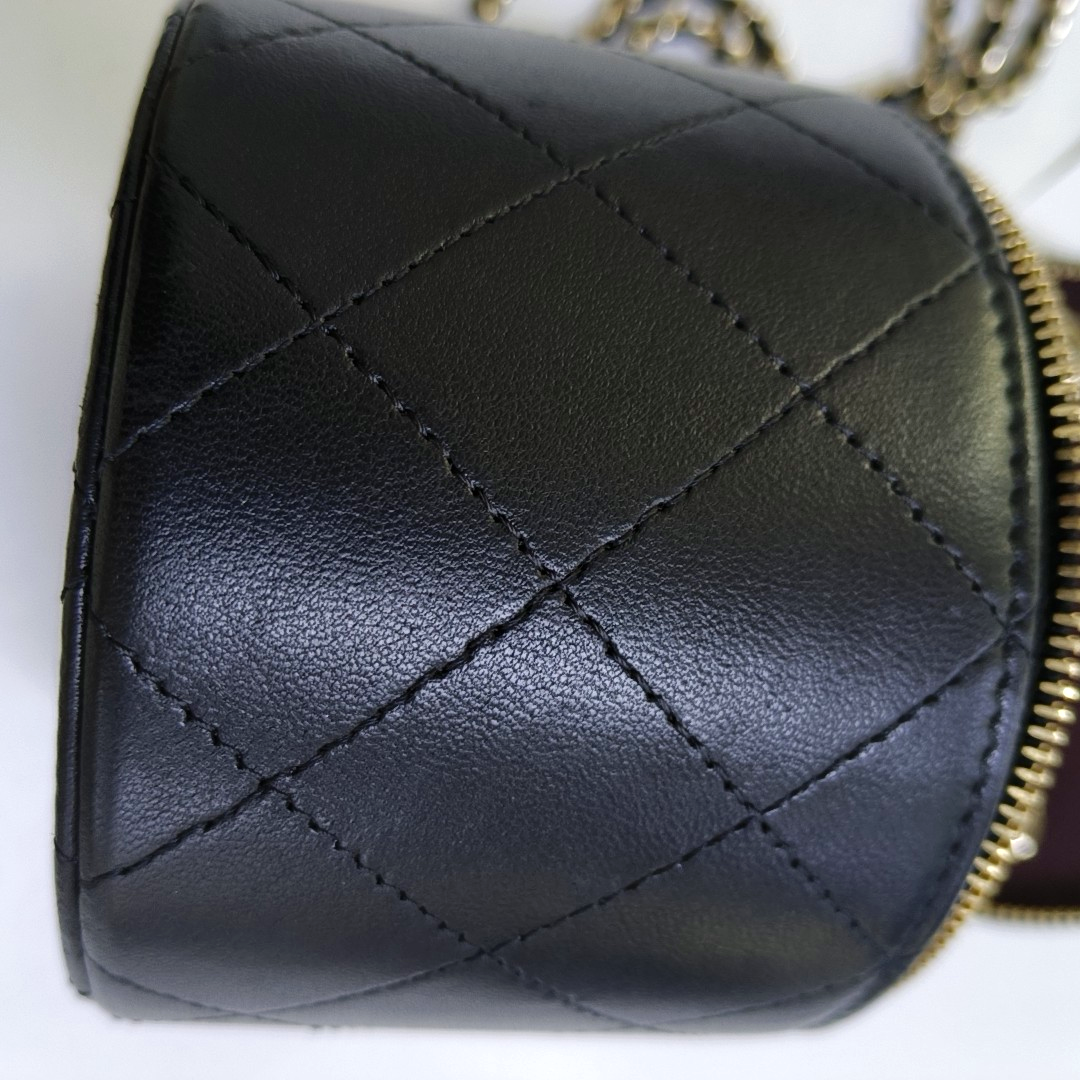 Quilted Lambskin Black