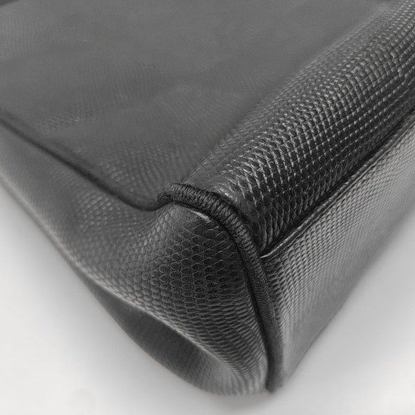 Vara Large Calfskin Black