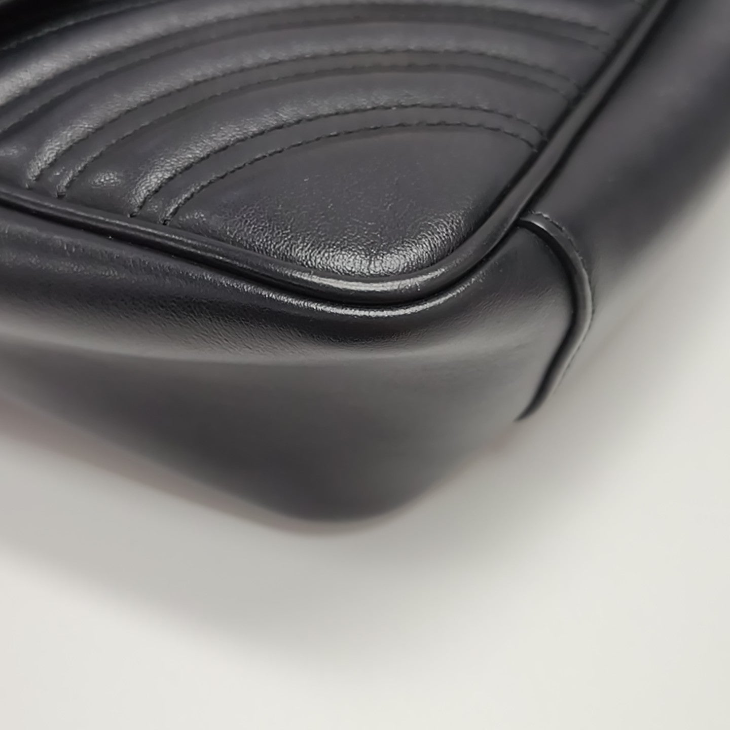 GG Marmont Medium Quilted Calfskin Black