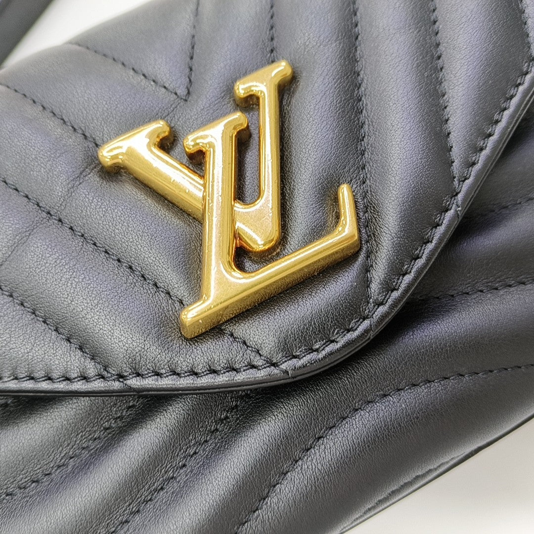 NEW WAVE PM Quilted Calfskin Black