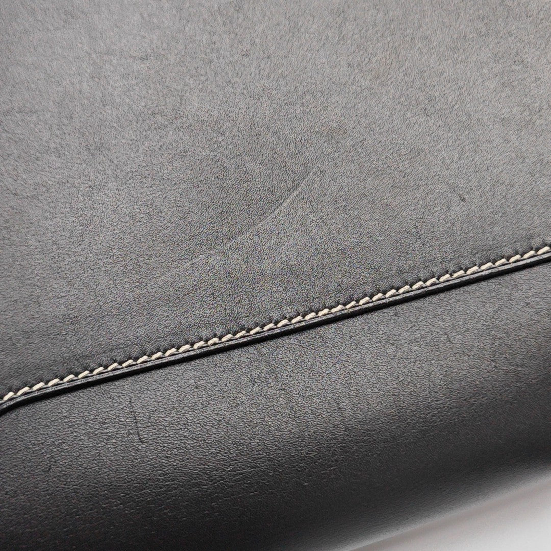 Roulis Small Evergrain Black