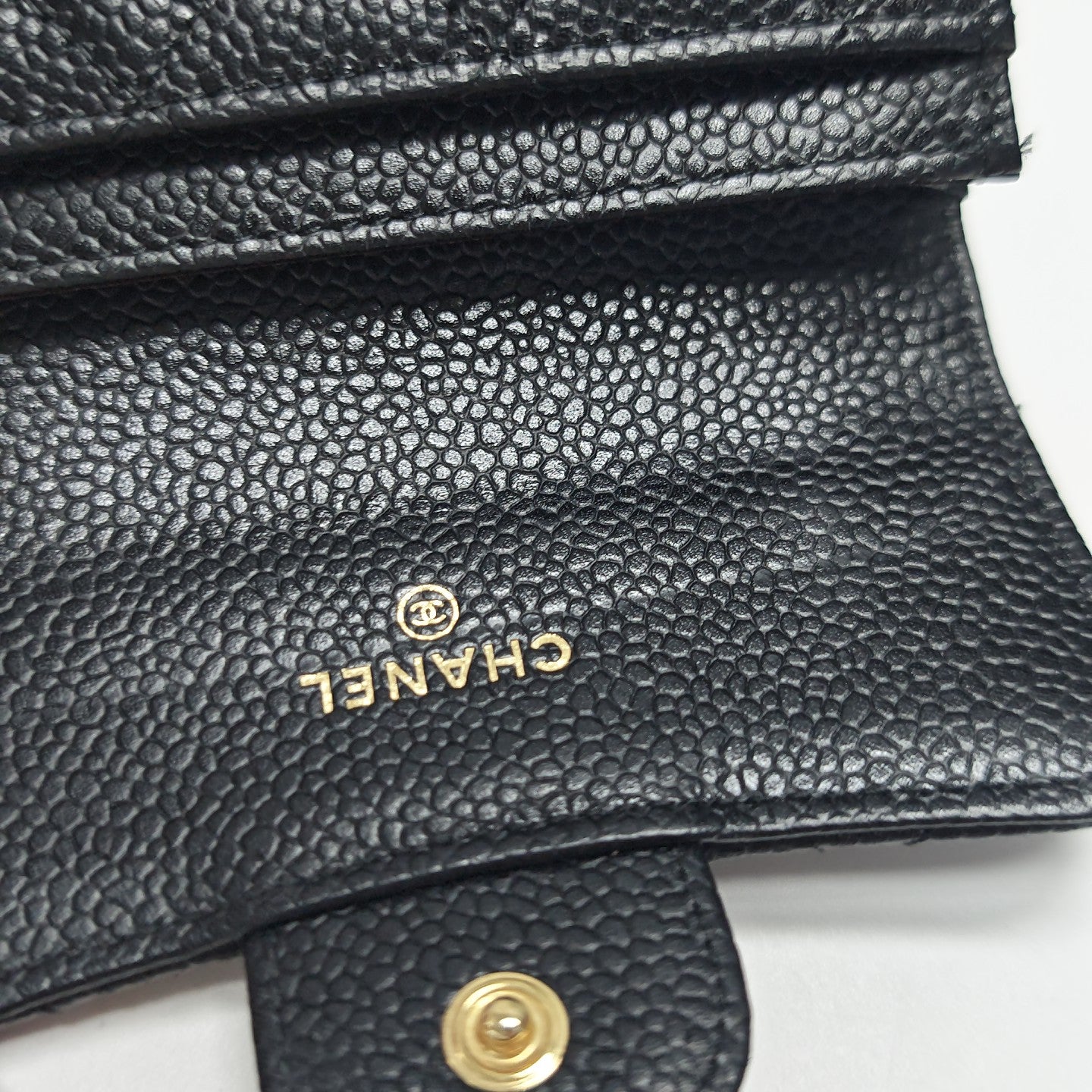 CLASSIC FLAP Quilted Grained Calfskin Black Wallet