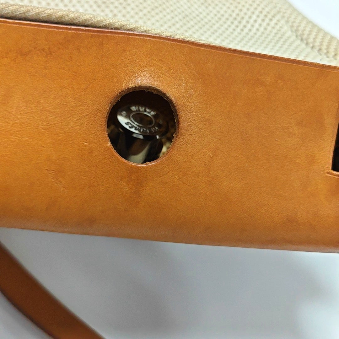 Authenticated pre-owned  Herbag Canvas White - Shoulder Bag at Looply