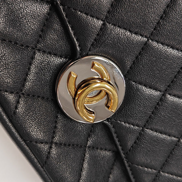 CIRCLED CC WOC Quilted Calfskin Black