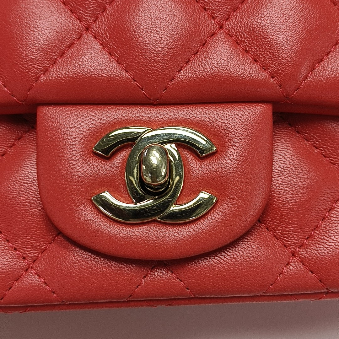 CLASSIC FLAP Mini Quilted Lambskin Red