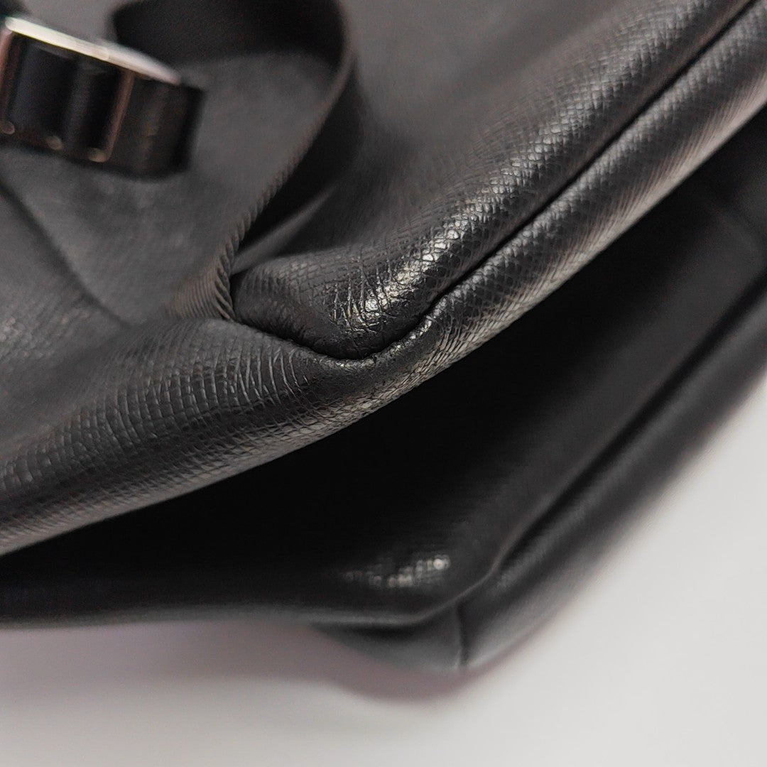 DISCOVERY Calfskin Black