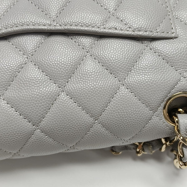 CLASSIC FLAP Small Quilted Grained Calfskin Gray