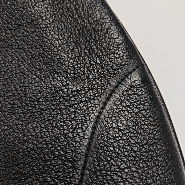 Aphrodite Medium Calfskin Black