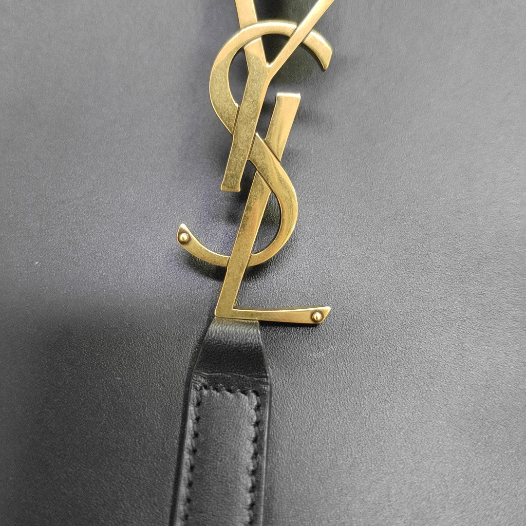 LE 5 À 7 Small Calfskin Black