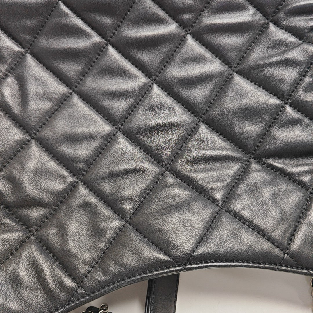 HOBO Quilted Lambskin Black