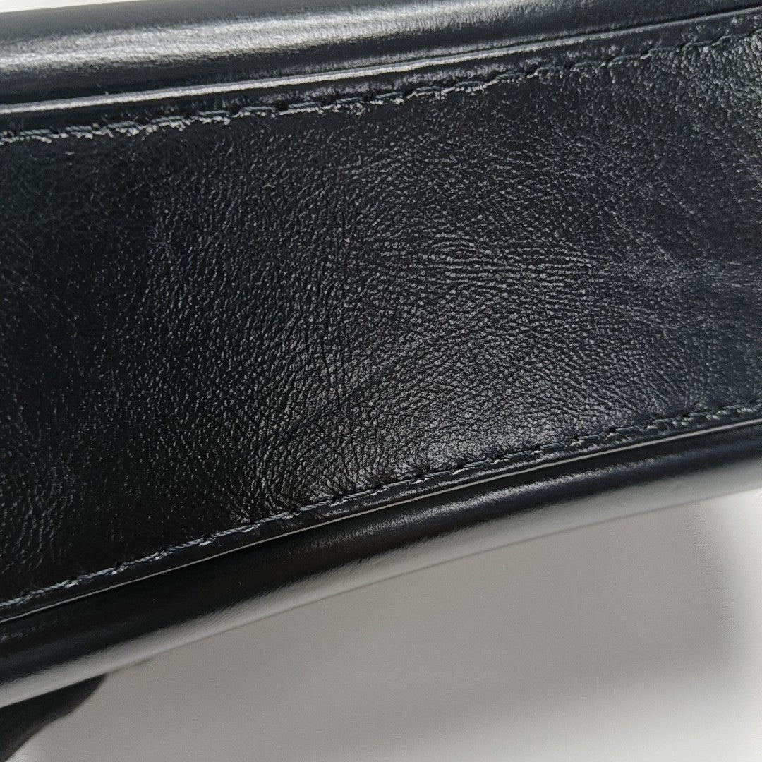GABRIELLE Small Quilted Calfskin Black