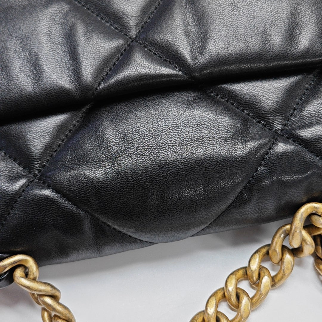CHANEL 19 Small Quilted Lambskin Black