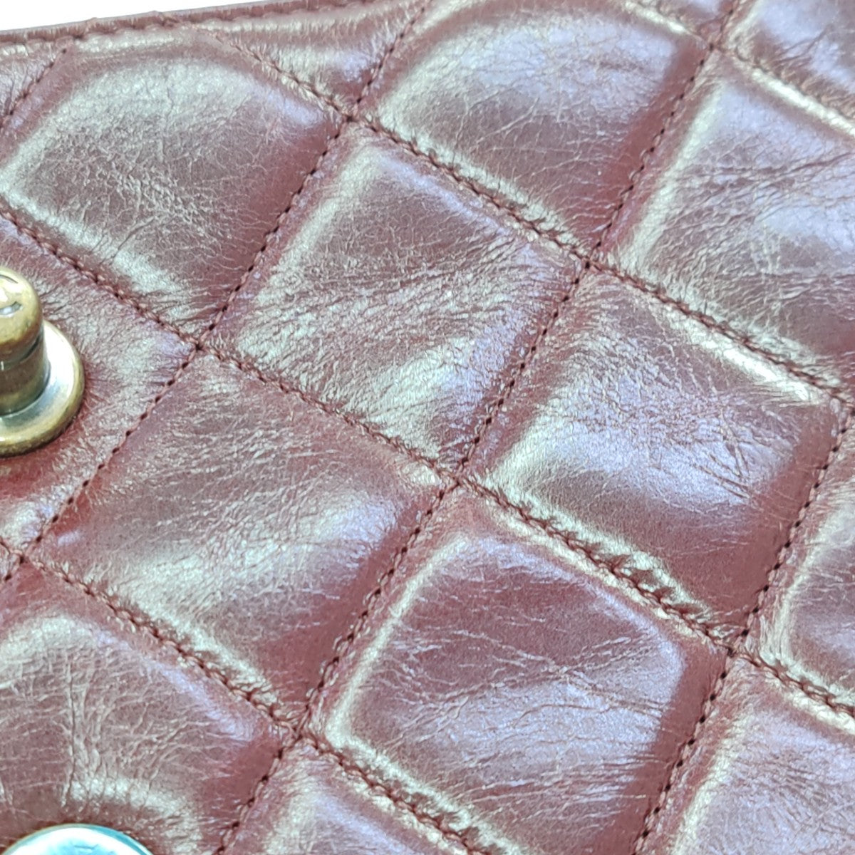 PREFECT EDGE Quilted Calfskin Red