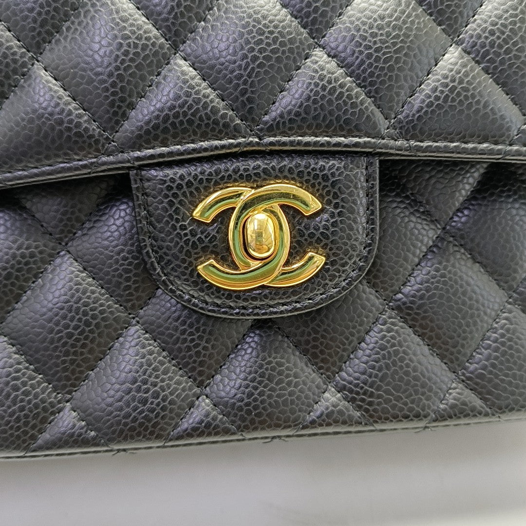 CLASSIC FLAP Small Quilted Grained Calfskin Black